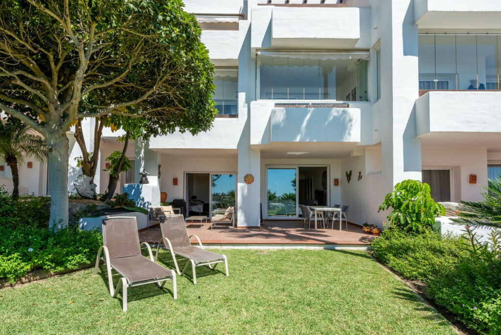 Ground Floor Apartment Benahavís Málaga