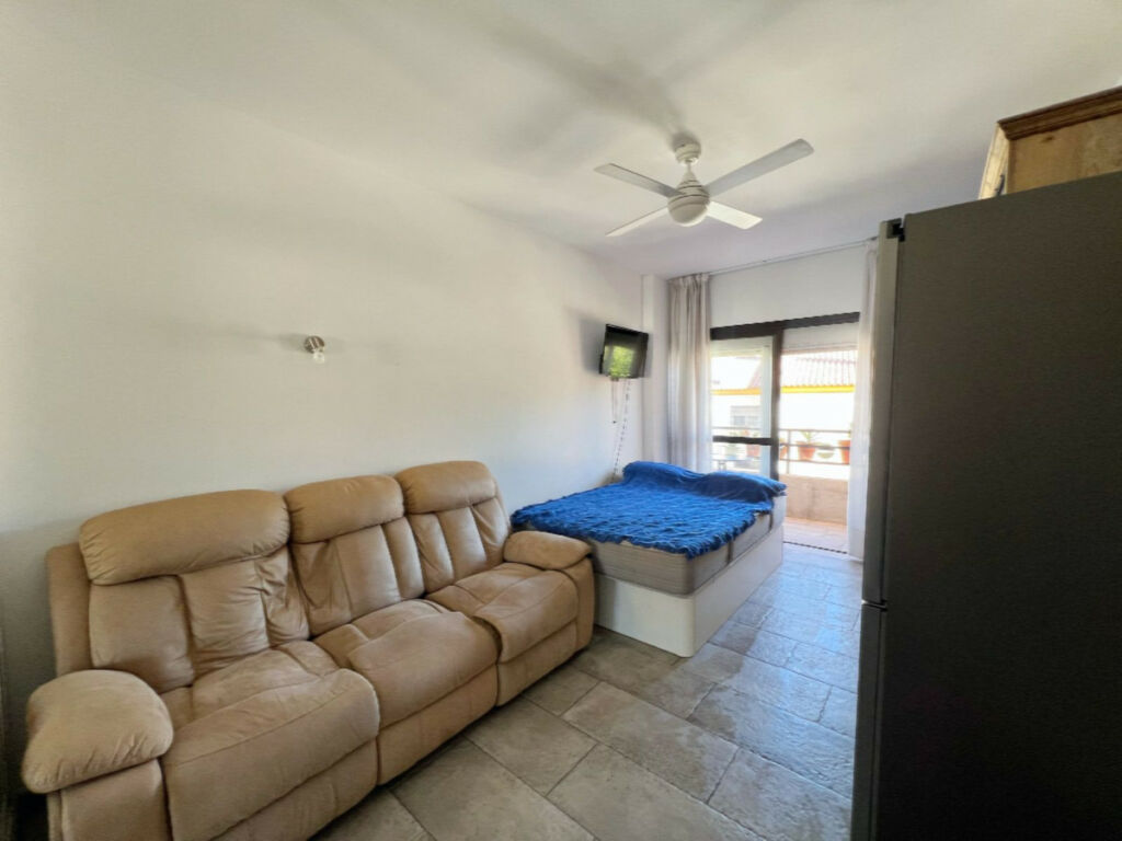Middle Floor Studio Torremolinos Málaga