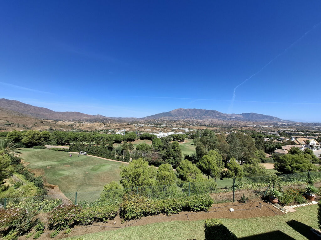 Townhouse La Cala Golf Málaga - image 6
