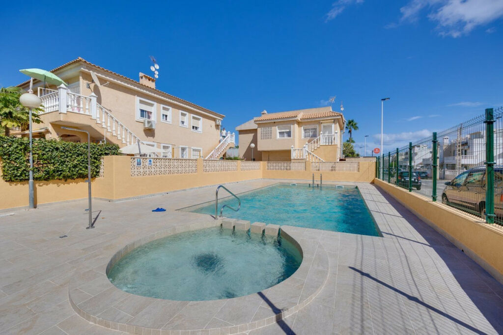Bungalow Torrevieja Alicante