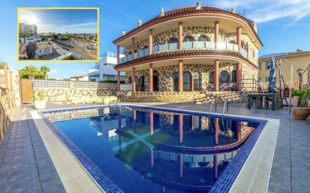 Detached Villa La Zenia Alicante