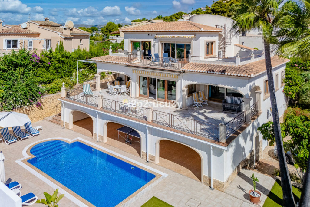 Detached Villa Moraira Alicante - image 5