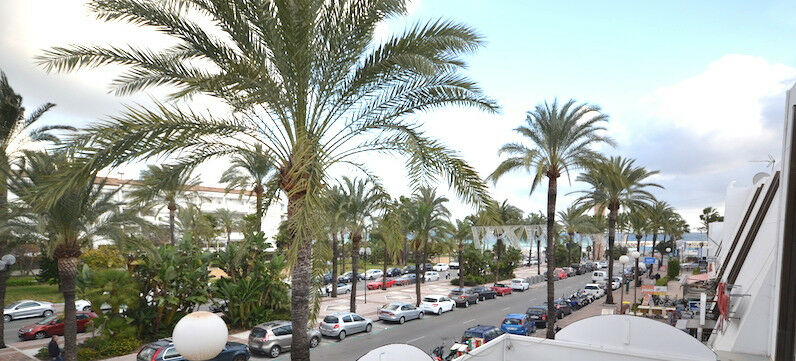 Office Puerto Banús Málaga