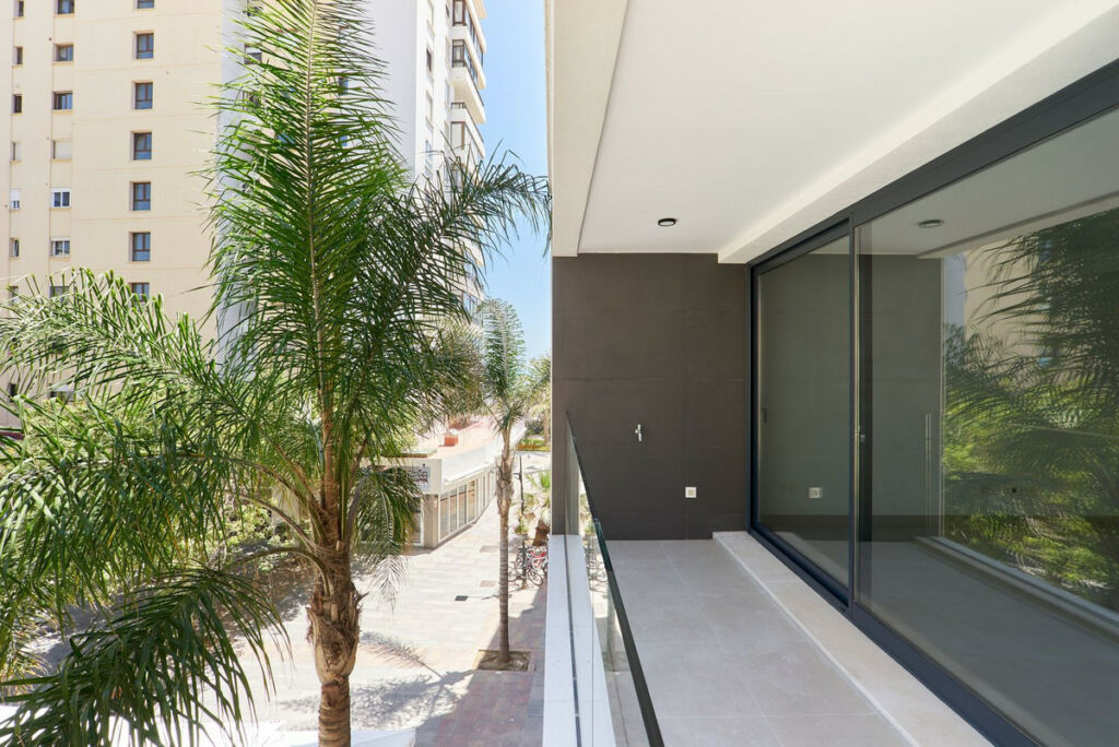 Middle Floor Apartment Estepona Málaga