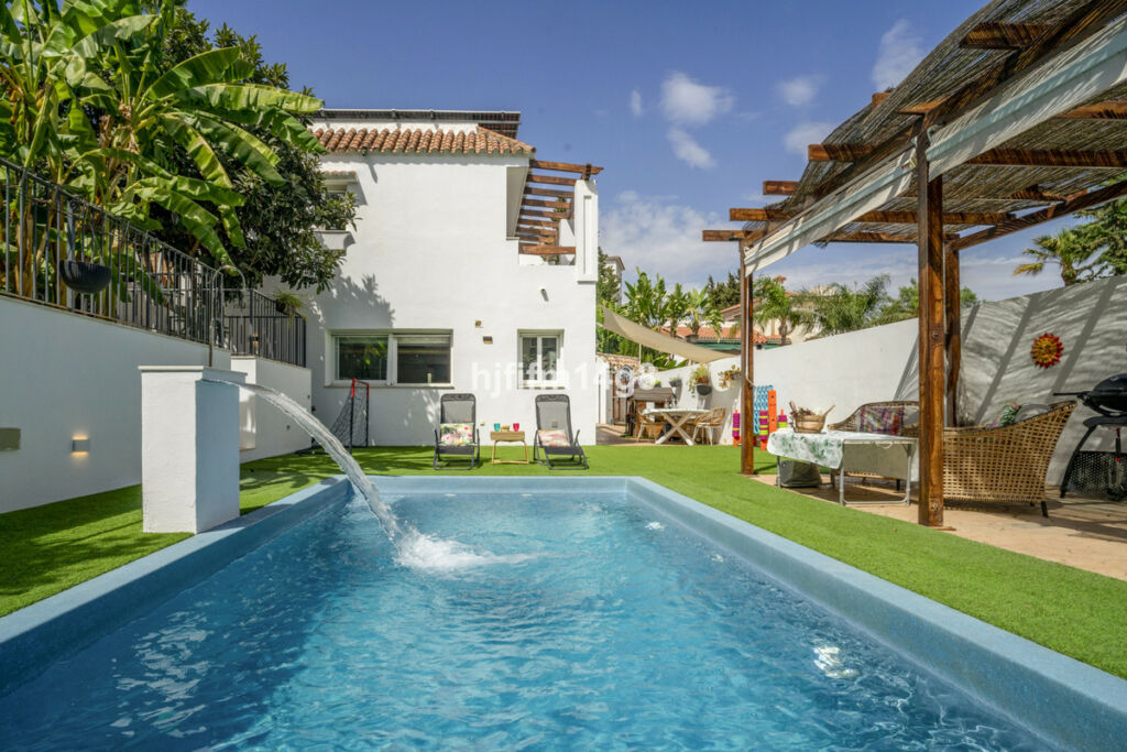 Detached Villa La Campana Málaga