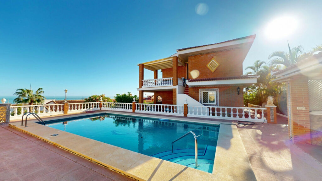 Detached Villa Chilches Málaga
