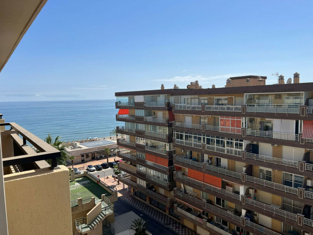 Top Floor Apartment Fuengirola Málaga
