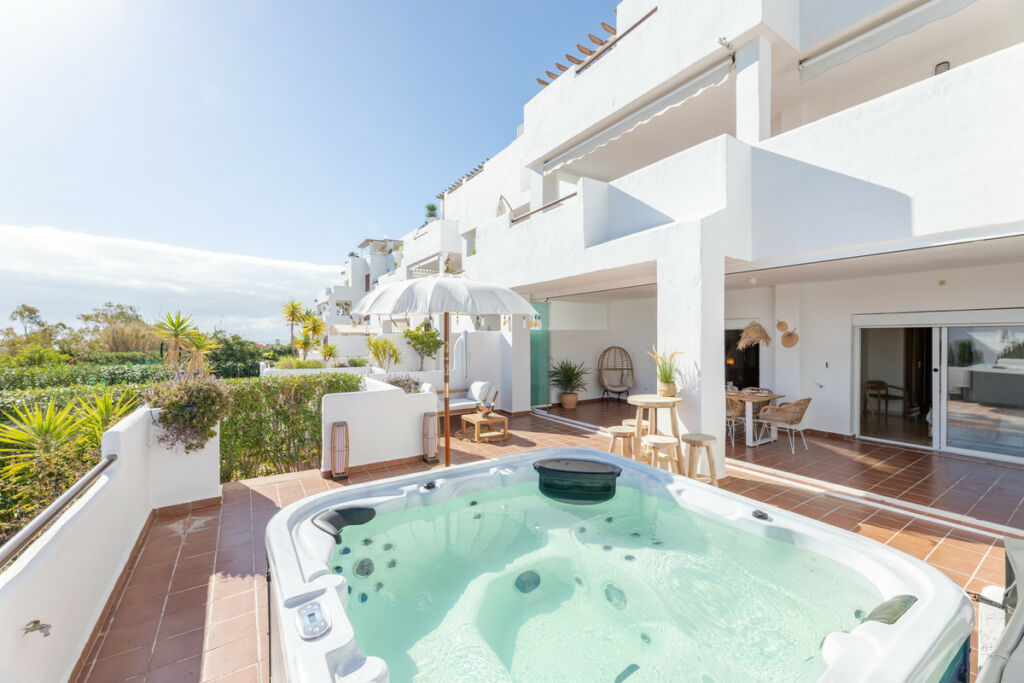 Ground Floor Apartment Estepona Málaga