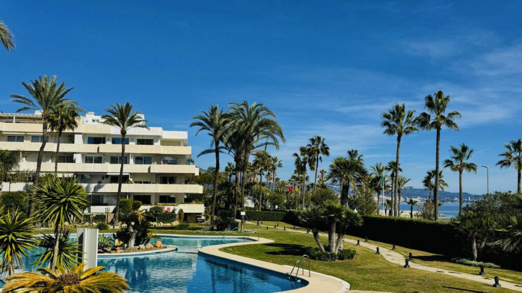 Middle Floor Apartment Marbella Málaga