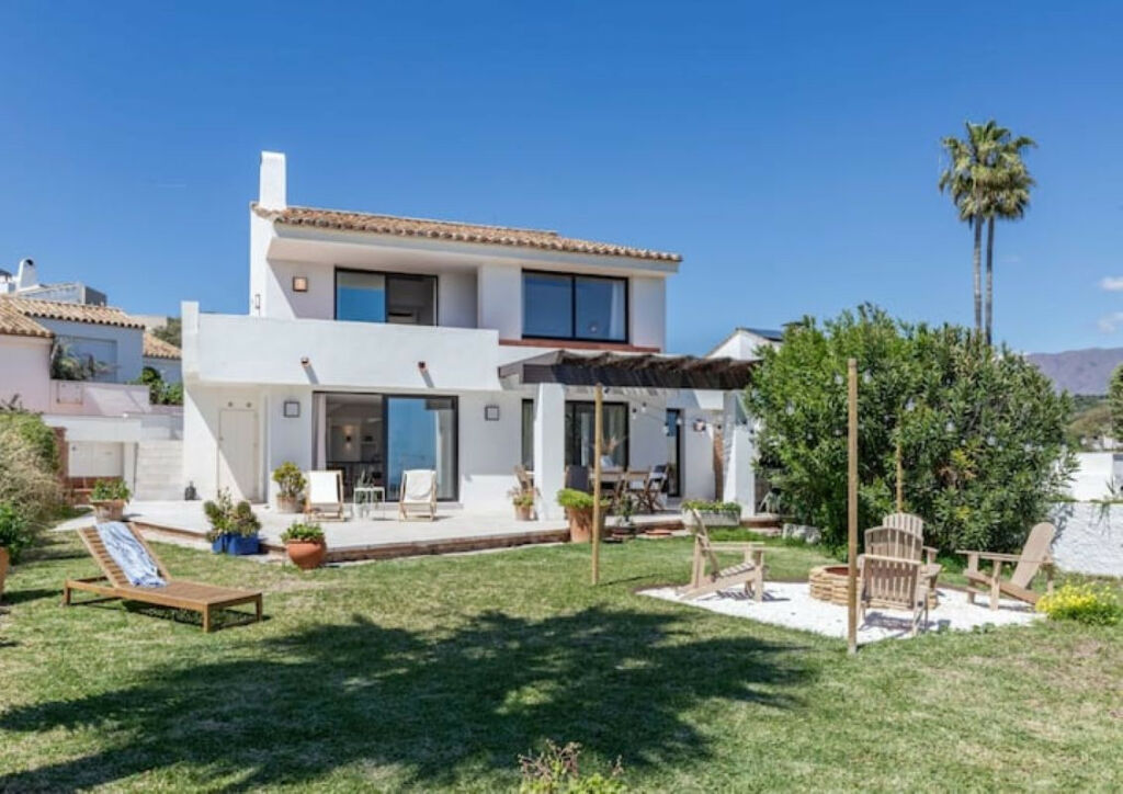 Detached Villa Estepona Málaga