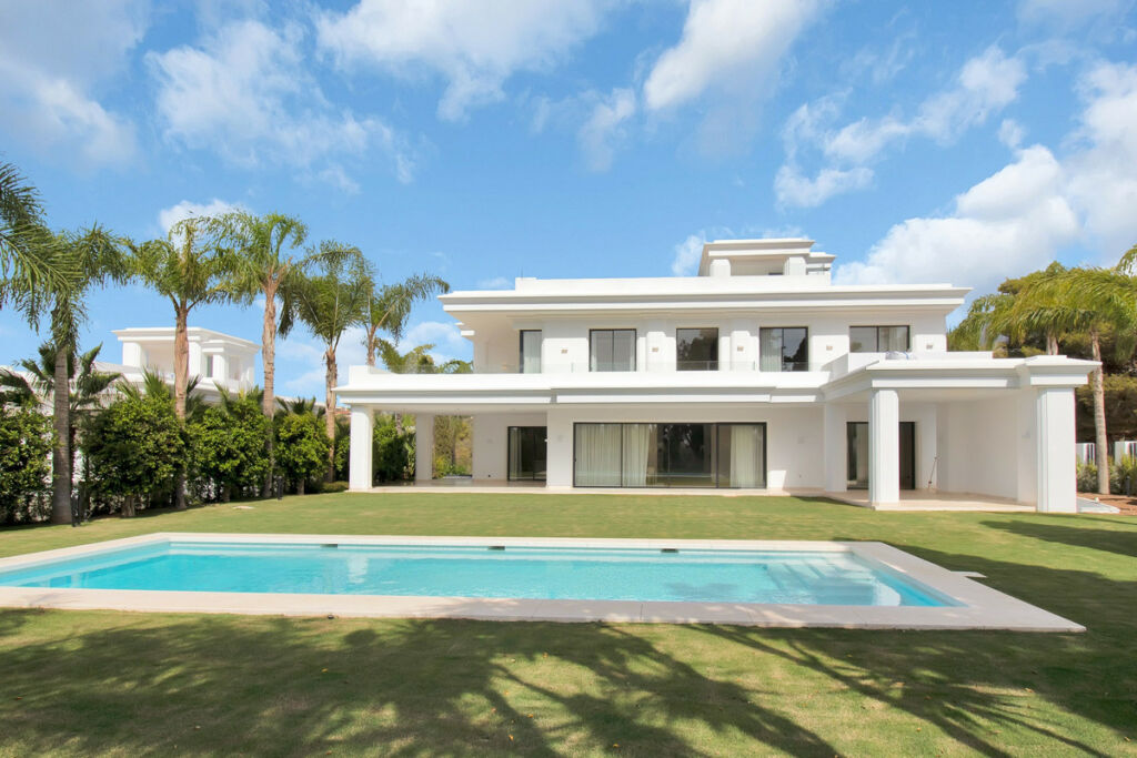 Detached Villa The Golden Mile Málaga