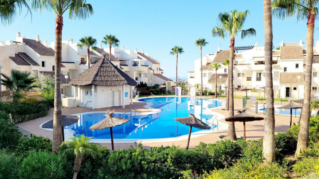 Middle Floor Apartment Benalmadena Málaga