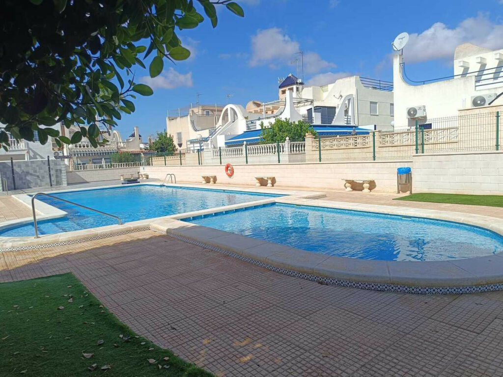 Townhouse Torrevieja Alicante