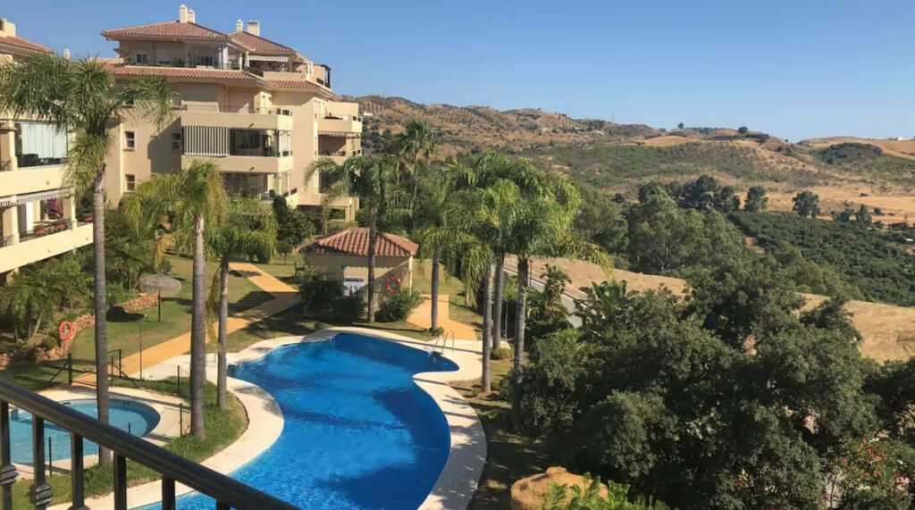 Middle Floor Apartment La Cala Hills Málaga