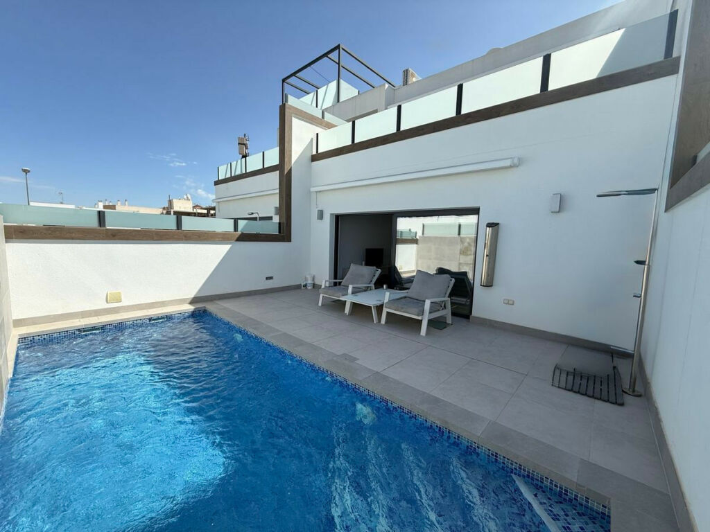 Detached Villa Benijofar Alicante