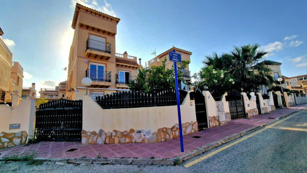 Townhouse La Zenia Alicante