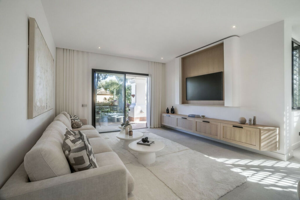 Ground Floor Apartment The Golden Mile Málaga