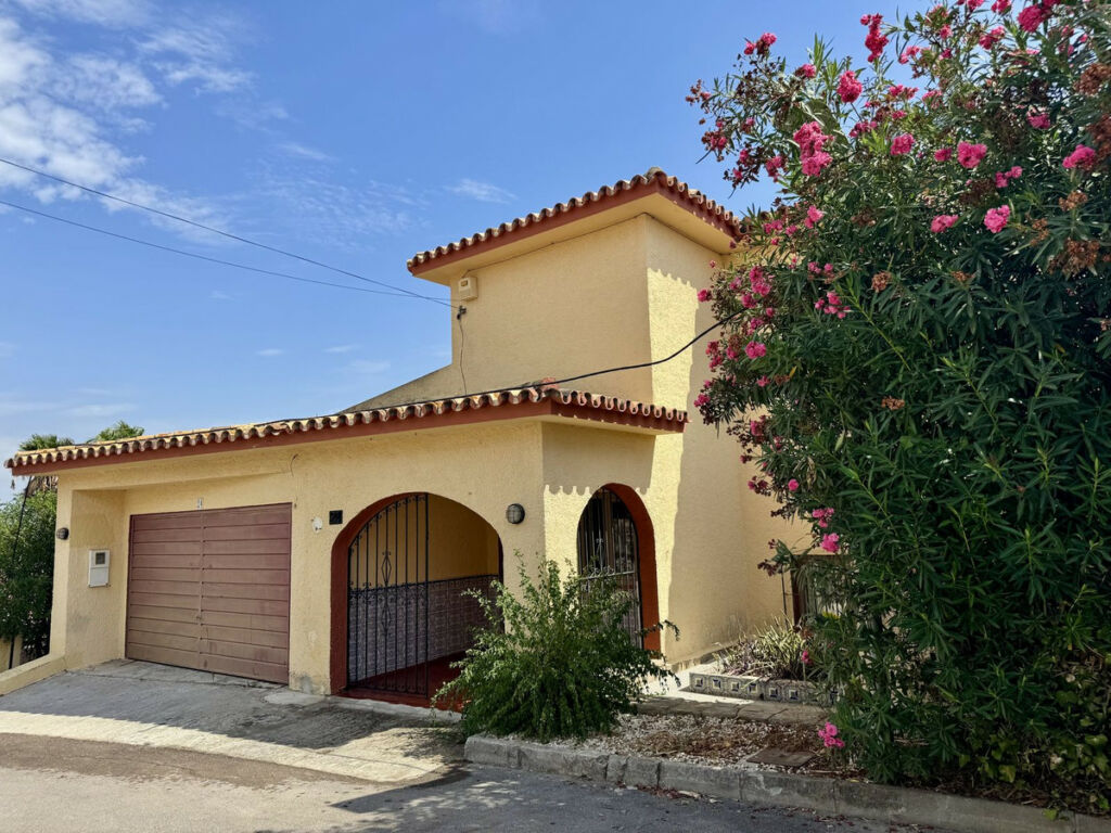 Detached Villa Estepona Málaga