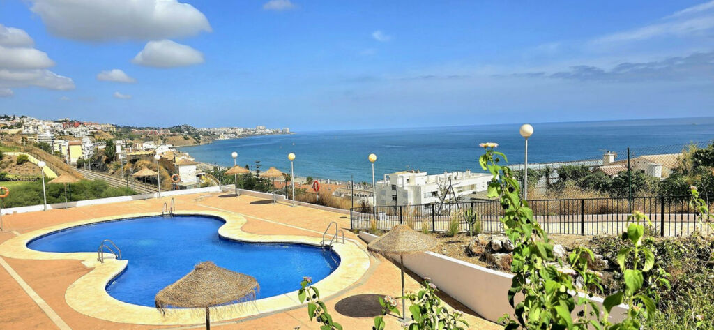 Middle Floor Apartment Fuengirola Málaga