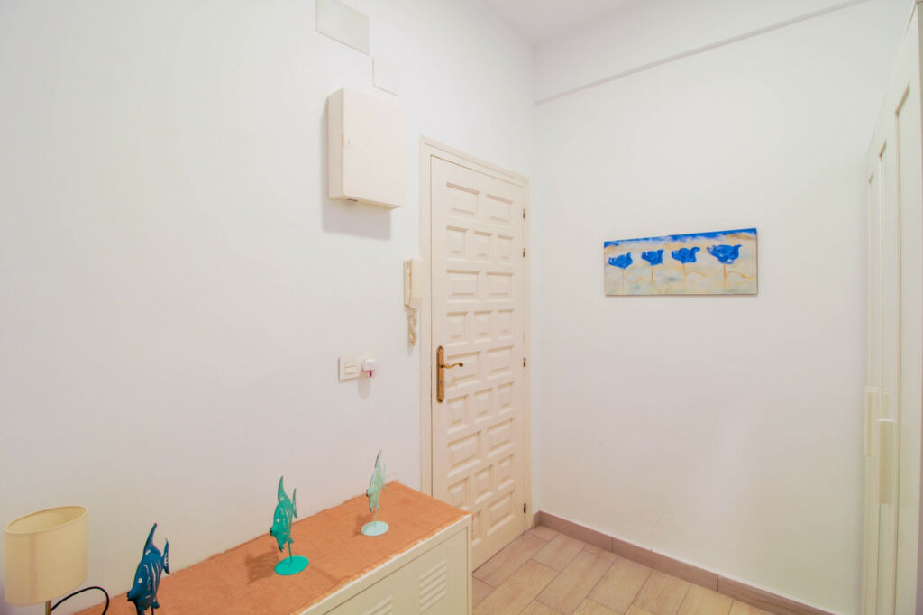 Middle Floor Apartment Moraira Alicante - image 3