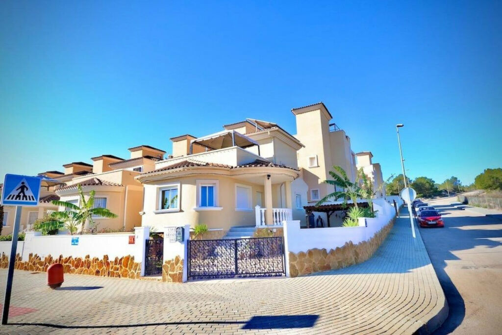 Detached Villa San Miguel de Salinas Alicante