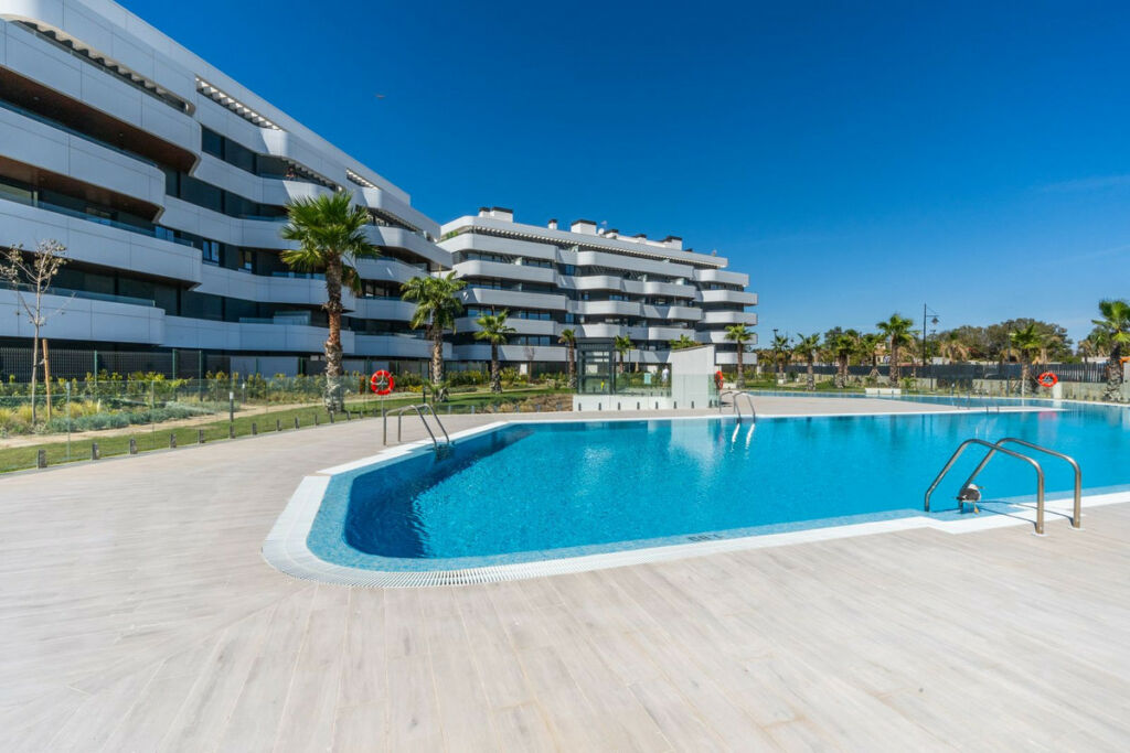 Middle Floor Apartment Torremolinos Málaga