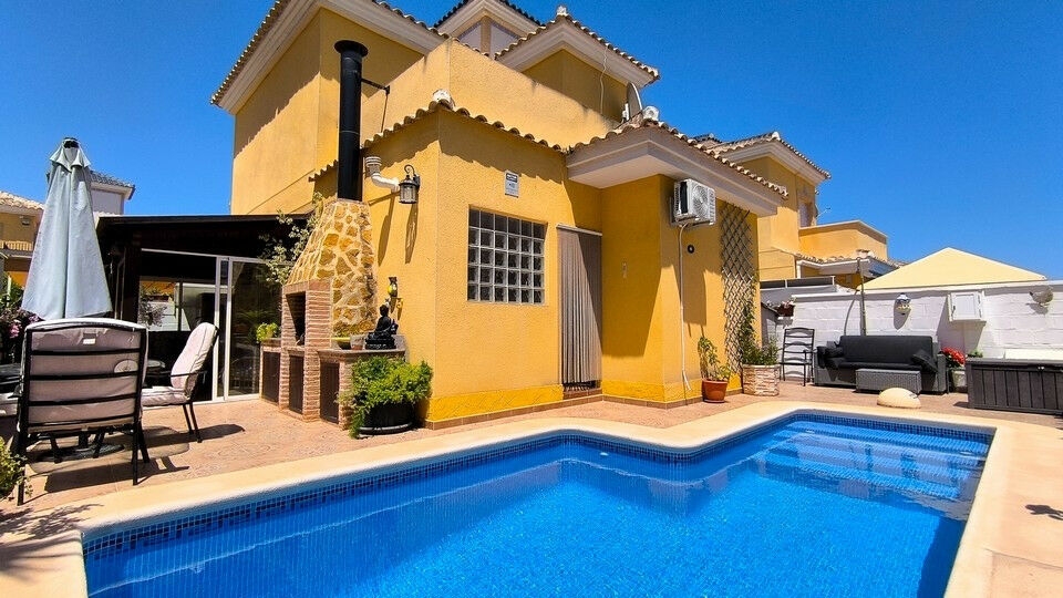 Detached Villa Algorfa Alicante