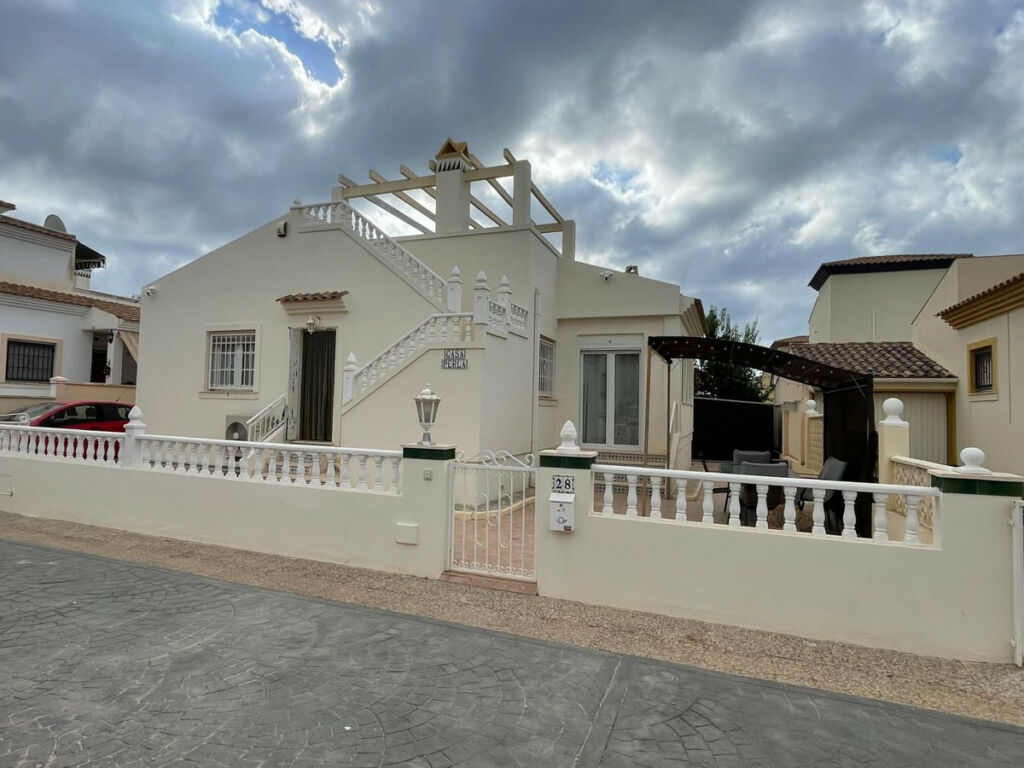 Detached Villa Playa Flamenca Alicante