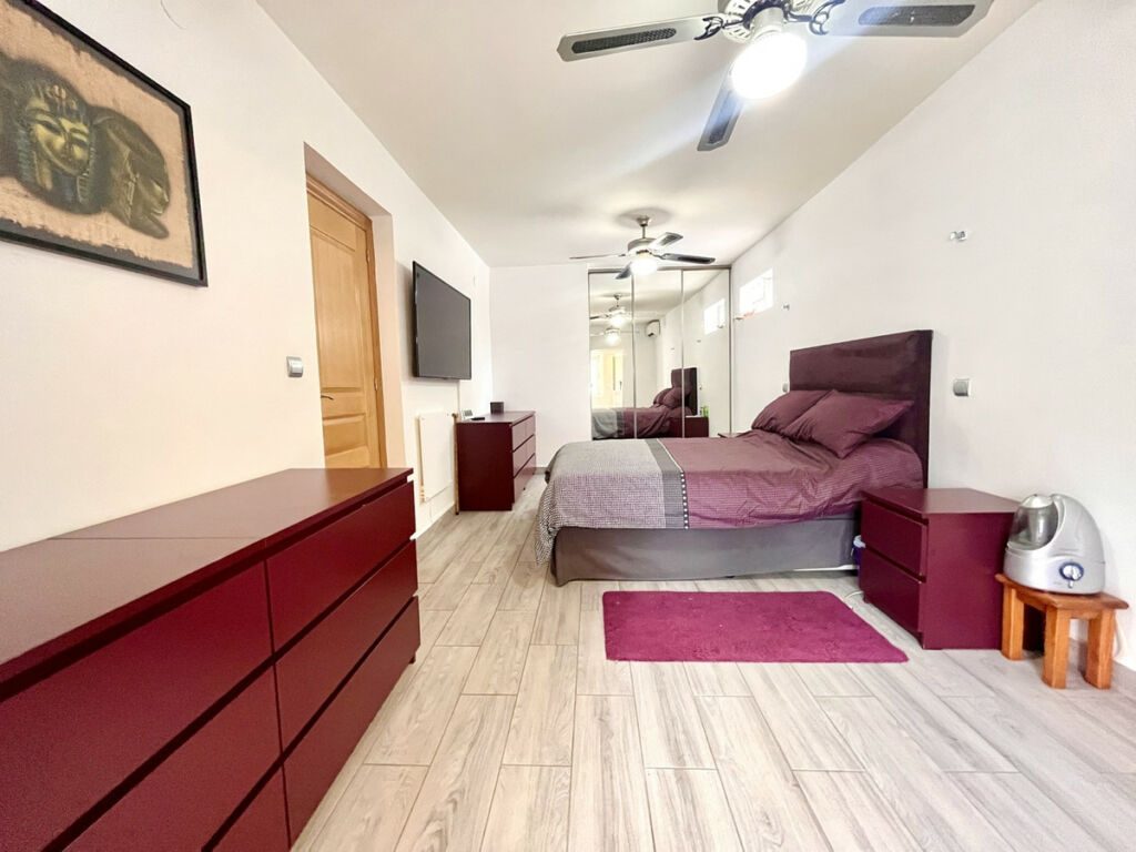 Detached Villa Pinar de Campoverde Alicante - image 10