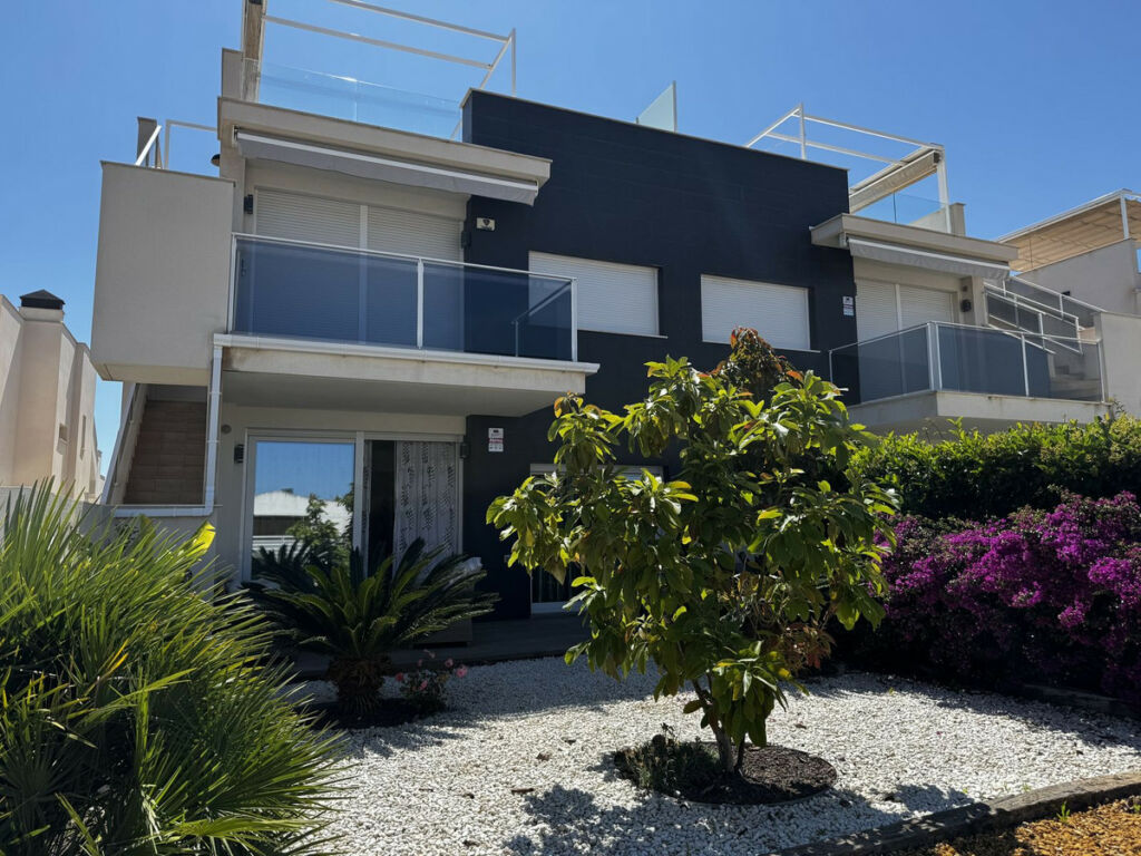 Ground Floor Apartment Torrevieja Alicante - image 10