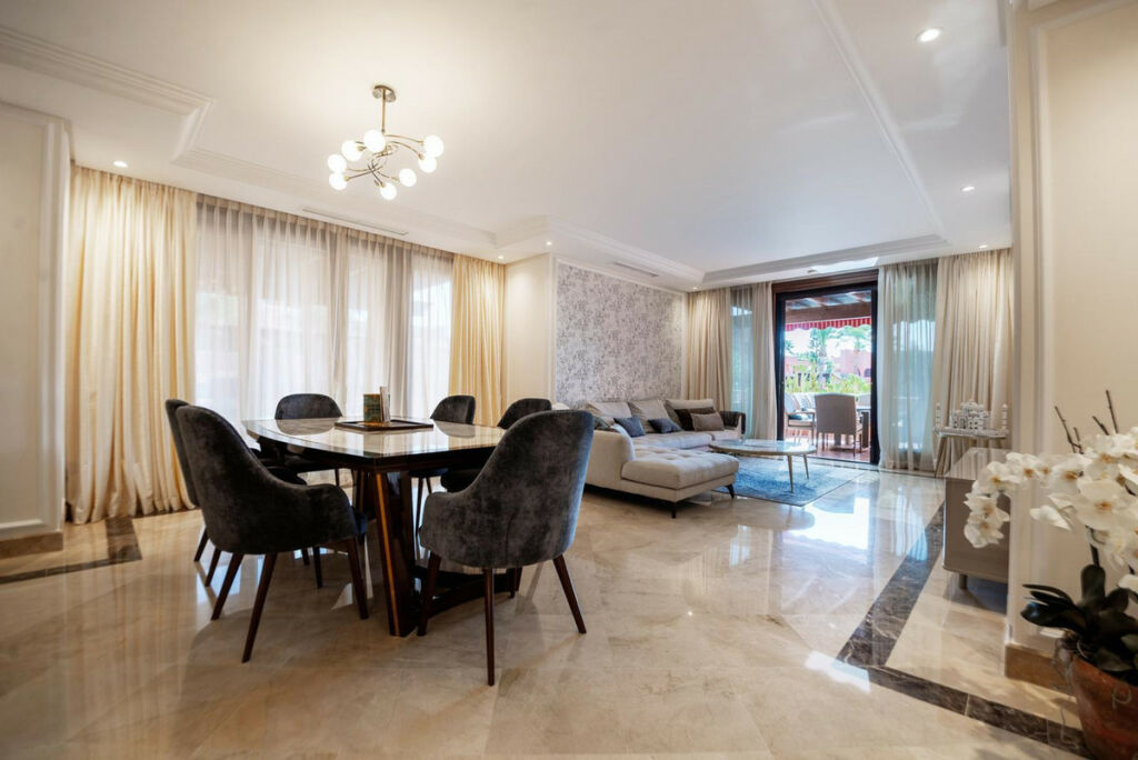 Penthouse Duplex Estepona Málaga - image 10