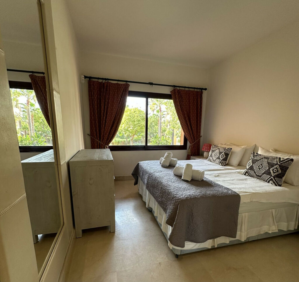 Middle Floor Apartment San Pedro de Alcántara Málaga - image 10