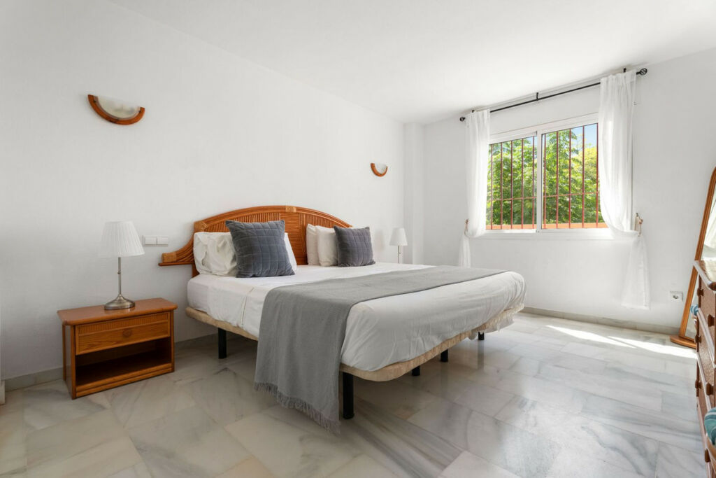 Ground Floor Apartment Marbella Málaga - image 10