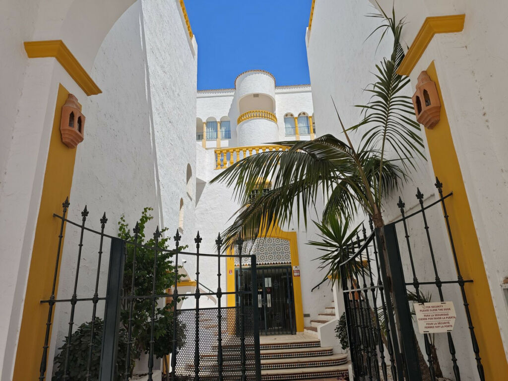 Middle Floor Apartment Mijas Golf Málaga - image 10