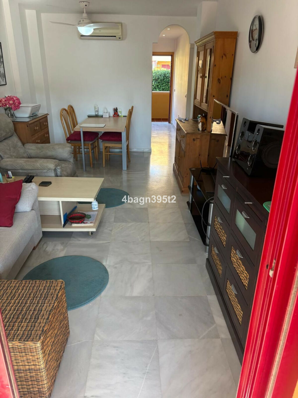 Middle Floor Apartment La Cala Málaga - image 10