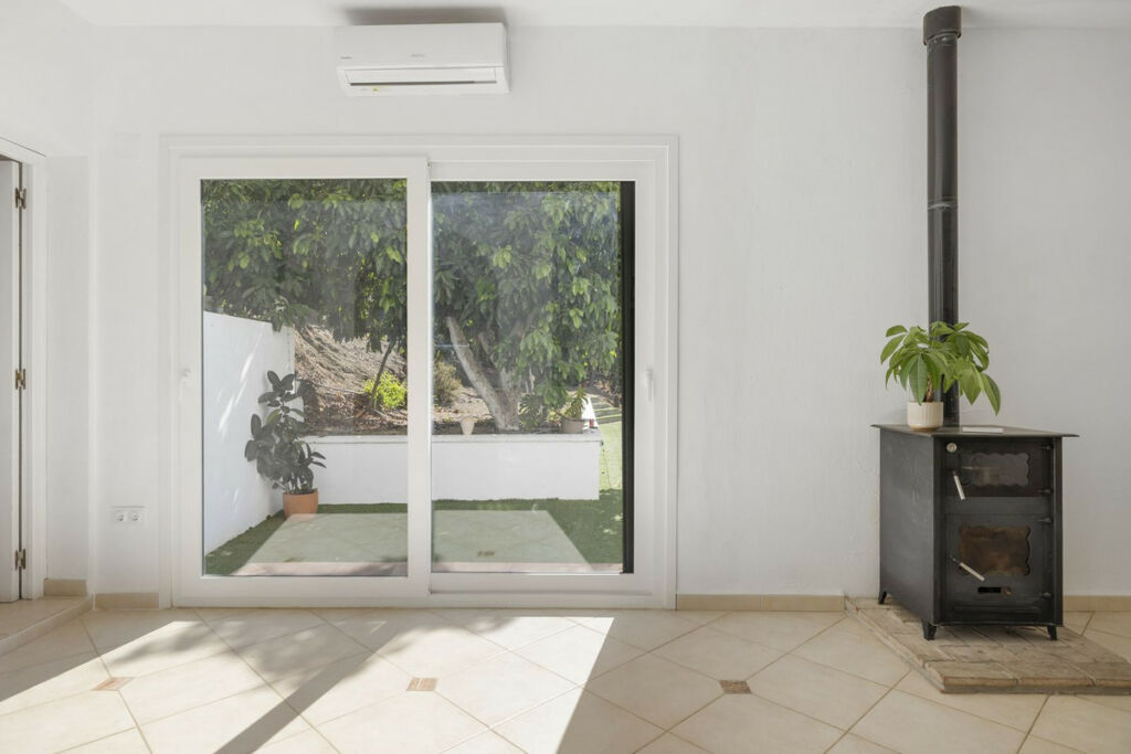 Detached Villa Coín Málaga - image 10