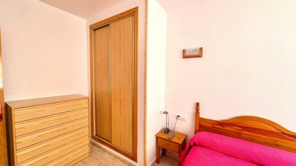 Middle Floor Apartment Playa Del Cura Alicante - image 10