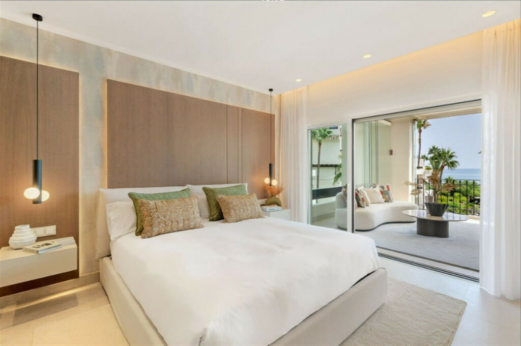 Middle Floor Apartment New Golden Mile Málaga - image 10