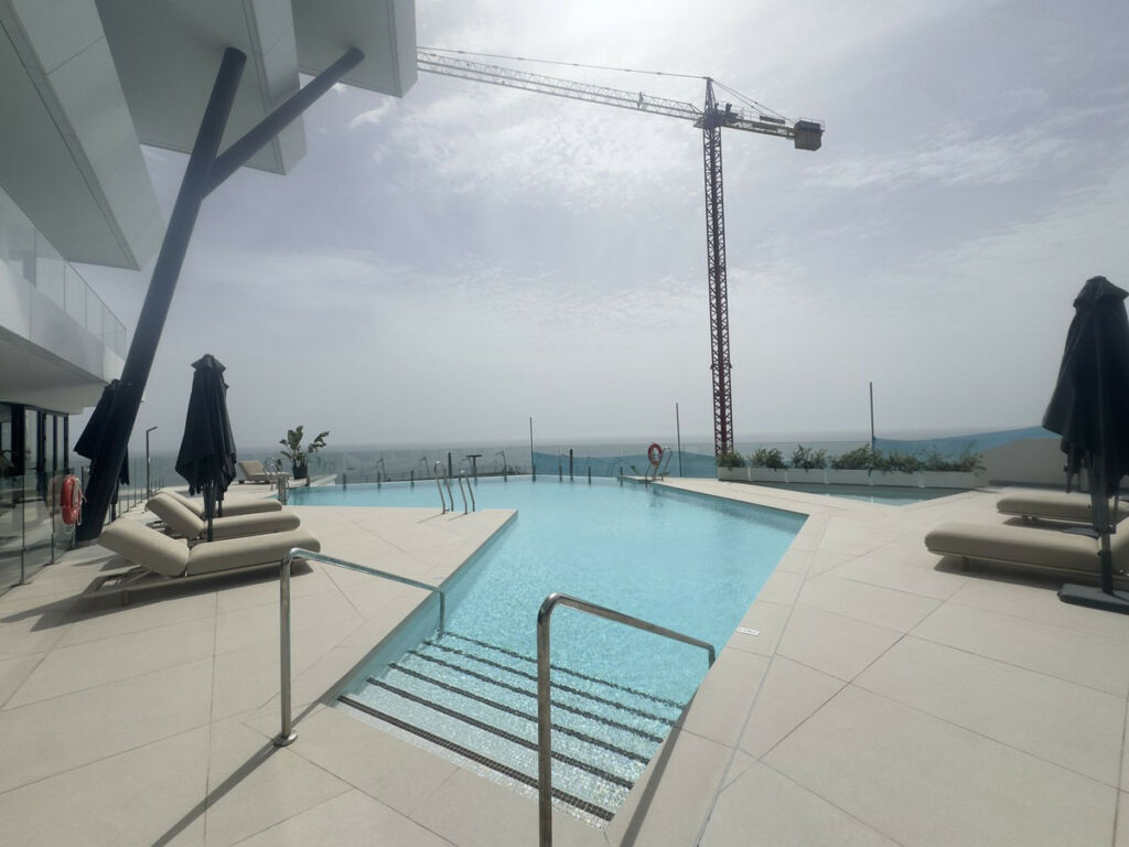 Middle Floor Apartment Higueron Málaga - image 10