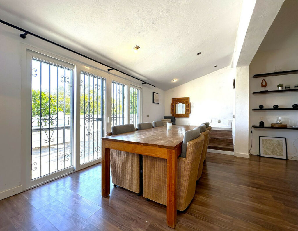 Semi-Detached House La Duquesa Málaga - image 10