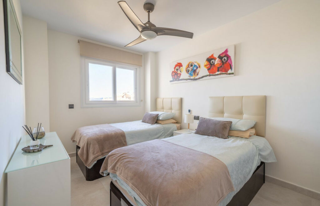Penthouse Duplex Estepona Málaga - image 10