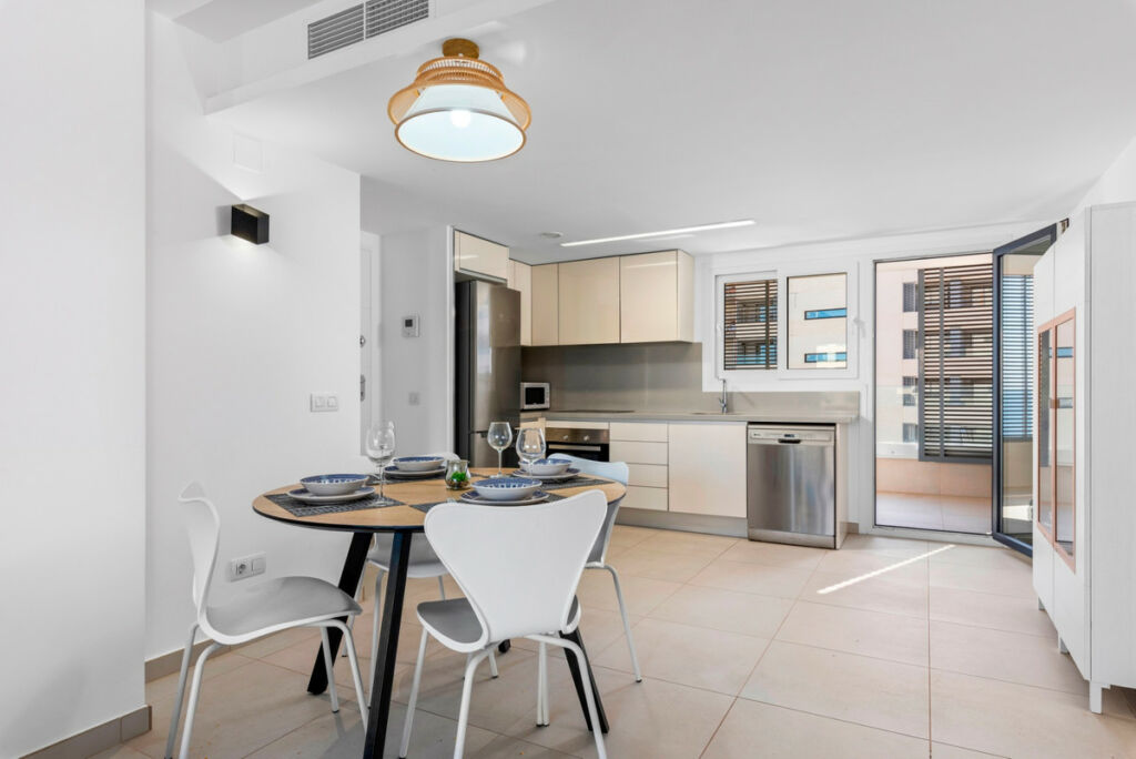 Middle Floor Apartment Punta Prima Alicante - image 10