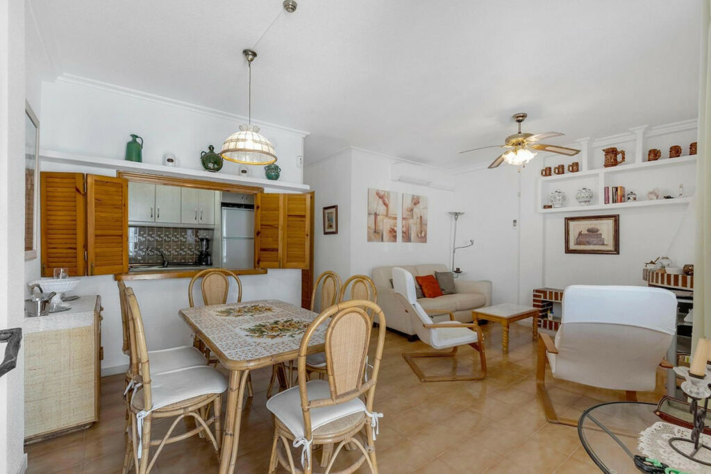 Ground Floor Apartment Torrevieja Alicante - image 10