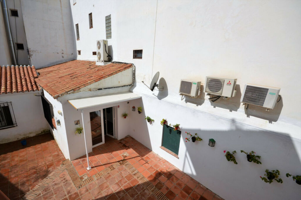 Detached Villa Marbella Málaga - image 10
