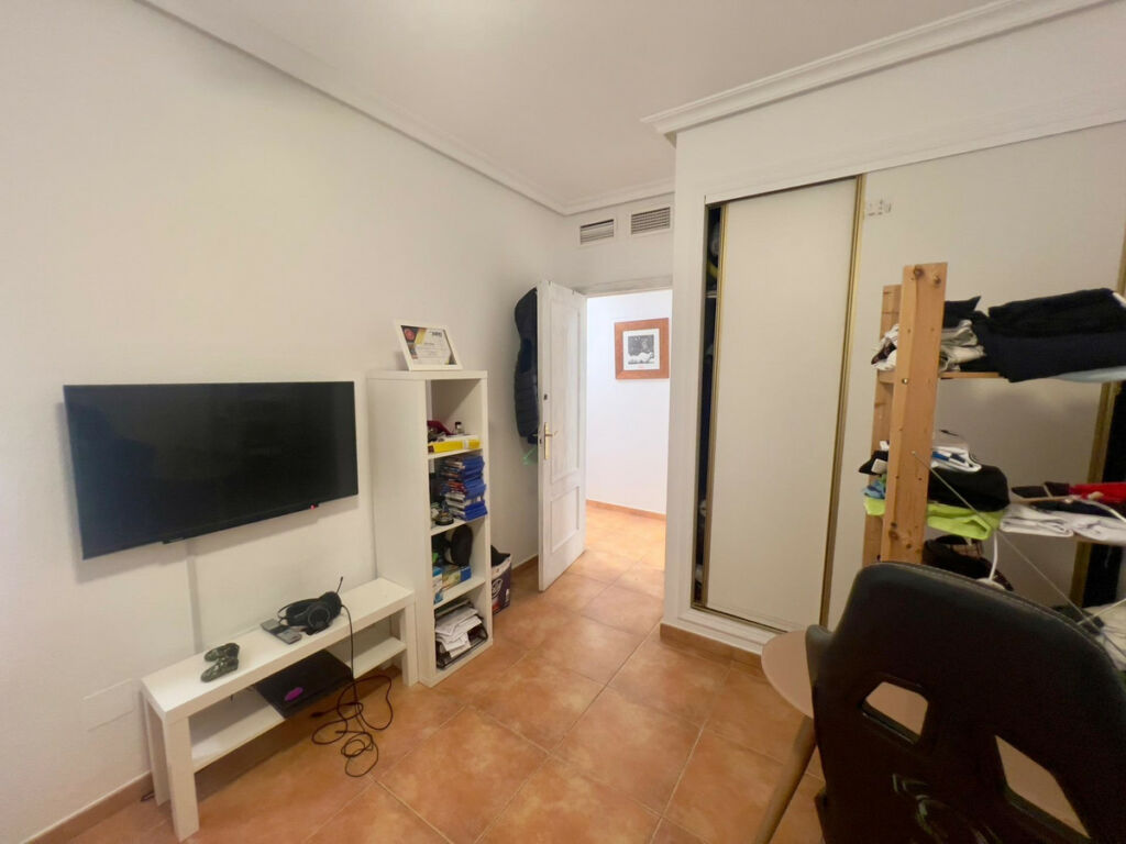 Top Floor Apartment Benejuzar Alicante - image 10