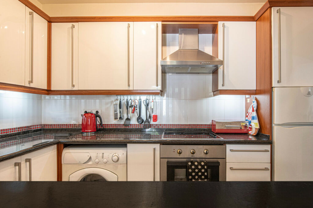Ground Floor Apartment Calahonda Málaga - image 10
