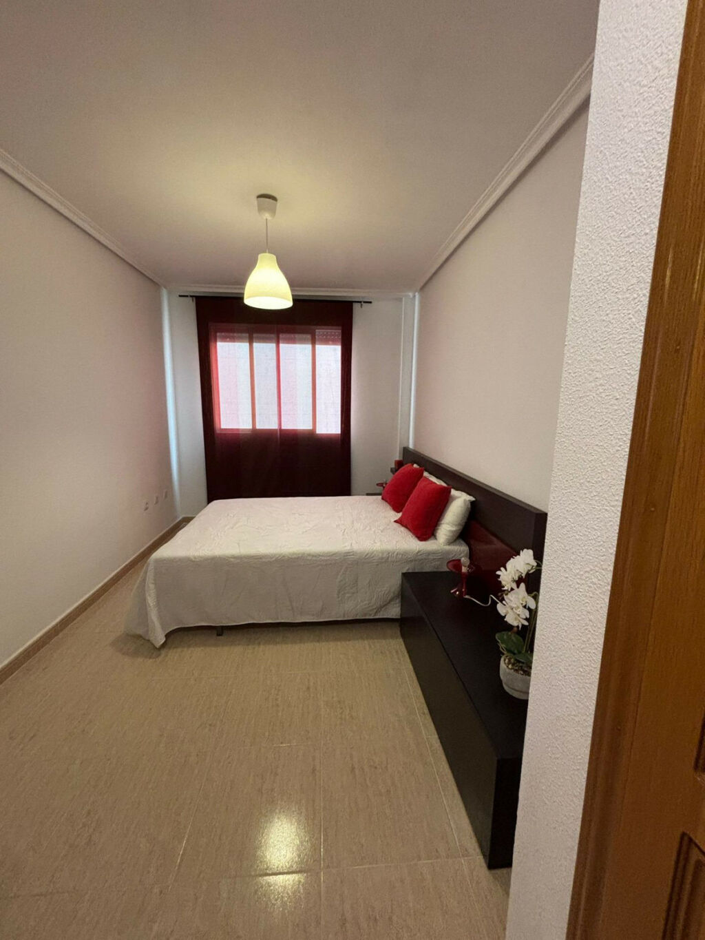 Middle Floor Apartment Torrevieja Alicante - image 10