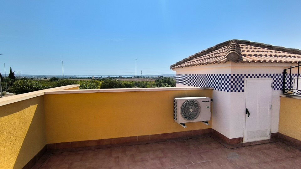 Bungalow Los Montesinos Alicante - image 18