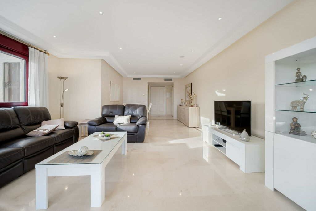 Ground Floor Apartment Casares Playa Málaga - image 10