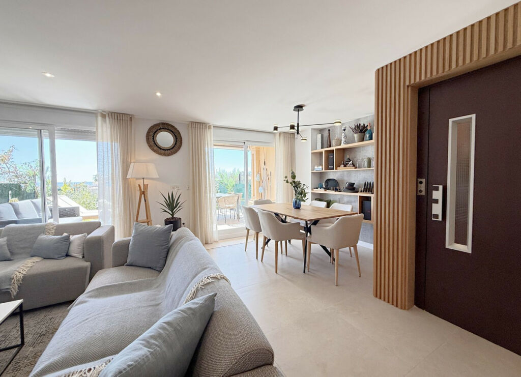 Townhouse Estepona Málaga - image 10